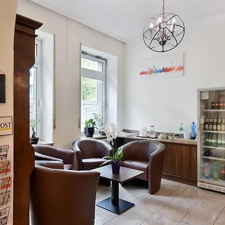 Schumacher Hotel 3*