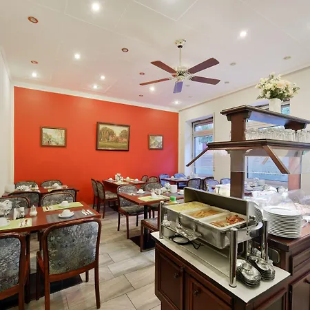 Schumacher 3* Düsseldorf