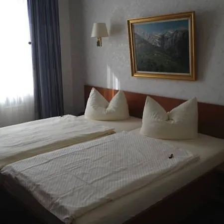 Schumacher Hotel